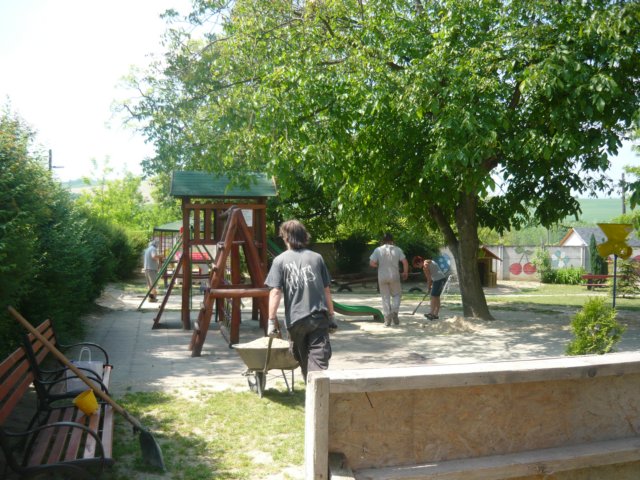 photo13.jpg
