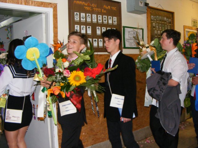 photo105.jpg
